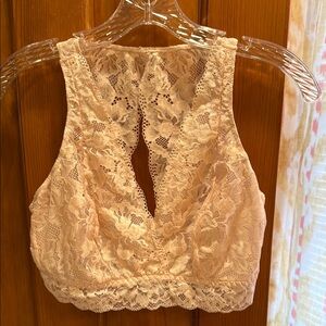 Soma Embraceable Lace Back Bralette in Soft Peach